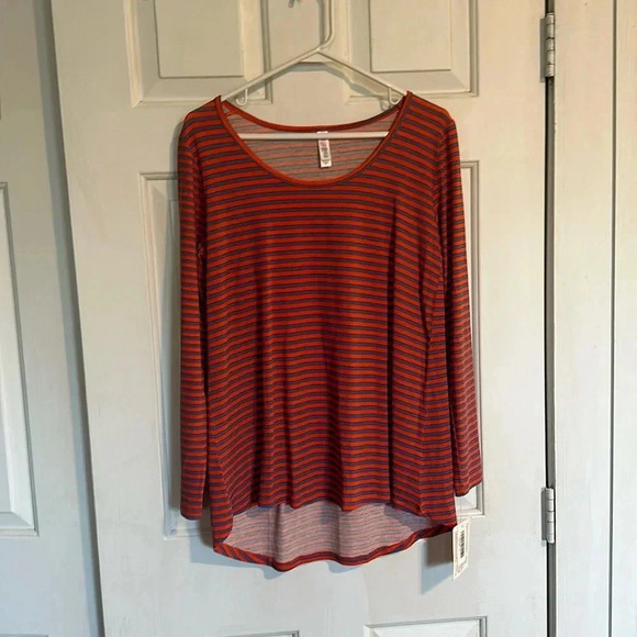 NWT LulaRoe Orange and Blue Top Size Small - Picture 1 of 4